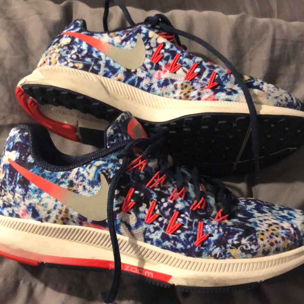 Nike Zoom running shoes size 7.5